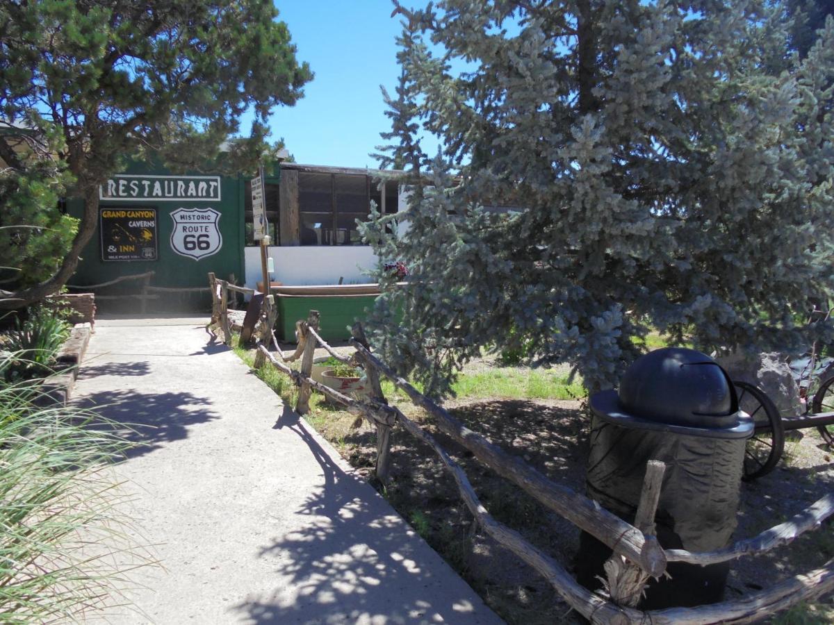 Grand Canyon Caverns Inn Peach Springs Kültér fotó