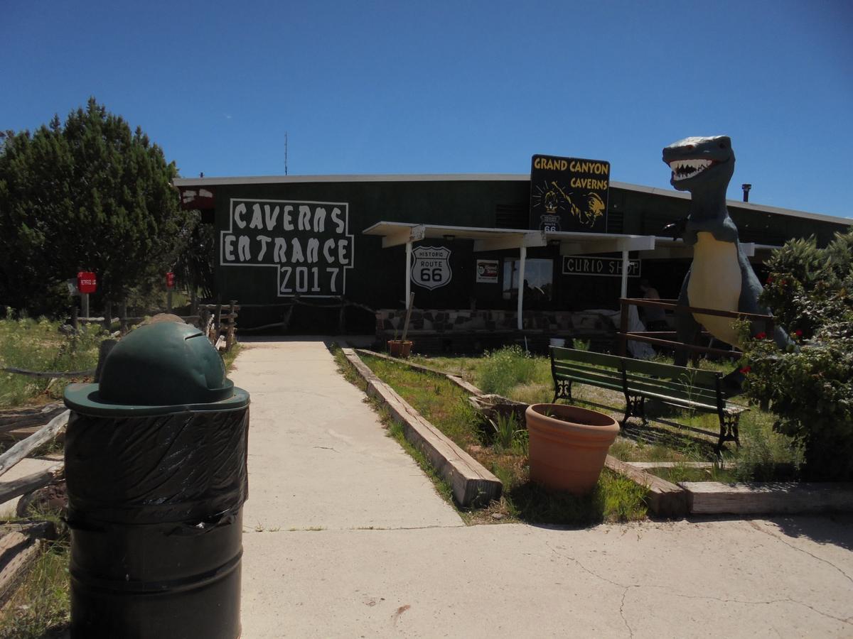 Grand Canyon Caverns Inn Peach Springs Kültér fotó